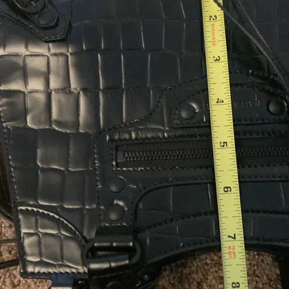 Balenciaga Neo city croc embossed - Picture 13 of 17